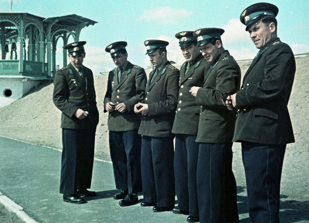 Vangardska šestorka